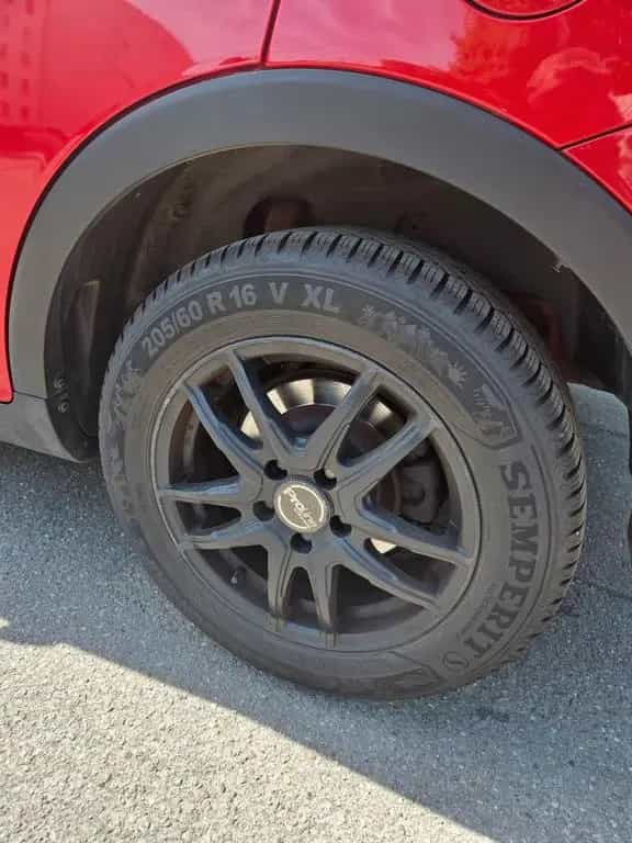 Ssangyong Tivoli 1.6 e-XGi 160 SAPPHIRE 2WD SAPPHIRE 11/2016-photo-5