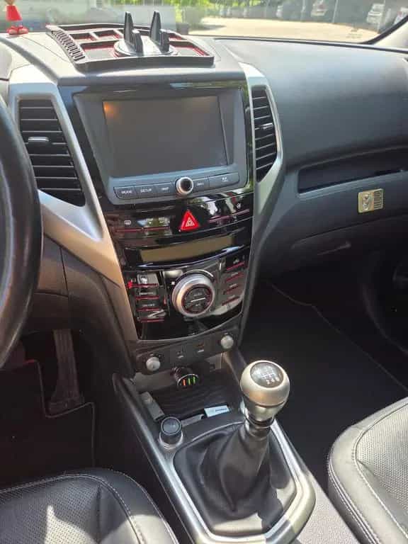 Ssangyong Tivoli 1.6 e-XGi 160 SAPPHIRE 2WD SAPPHIRE 11/2016-photo-9