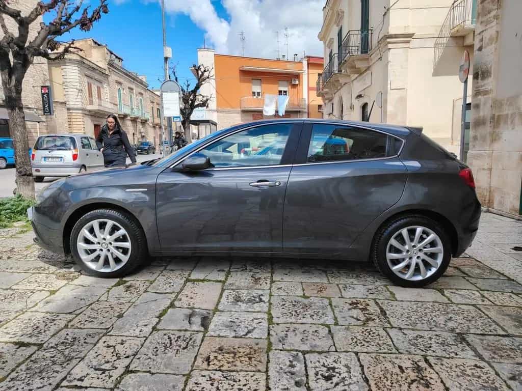 Alfa Romeo Giulietta 1.6 JTDm-2 120 CV Distincti 04/2016-photo-6