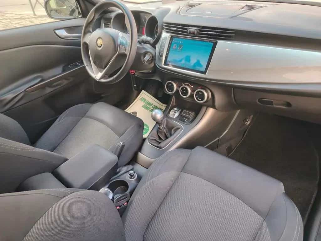 Alfa Romeo Giulietta 1.6 JTDm-2 120 CV Distincti 04/2016-photo-9