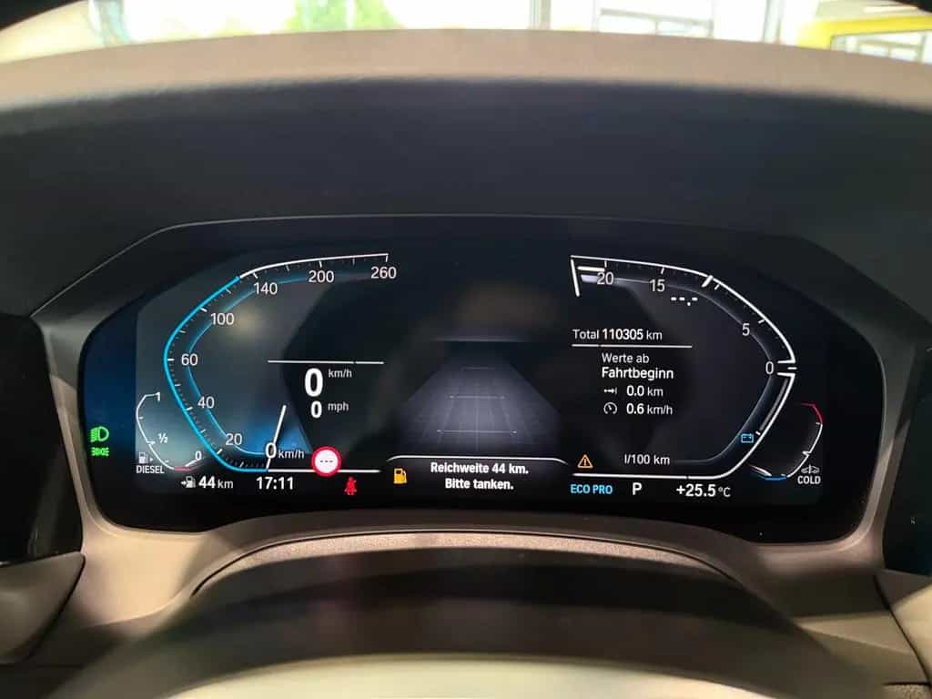BMW 320 d Touring Advantage*M-Technic* 04/2021-photo-15