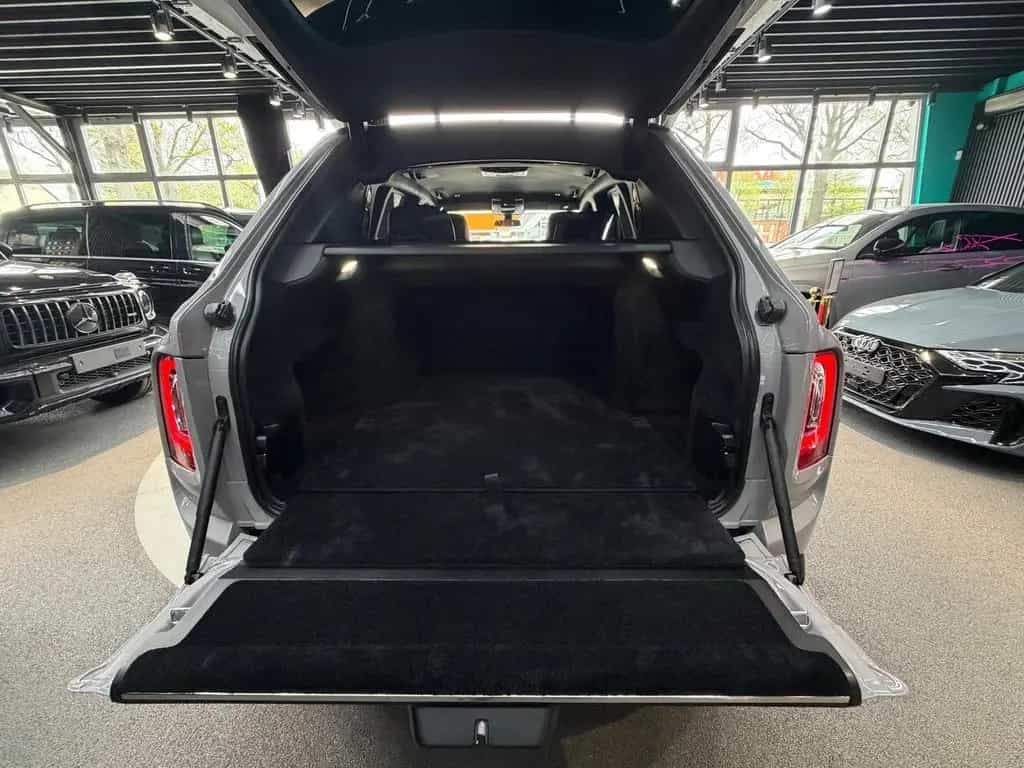Rolls-Royce Cullinan 6.8 V12*BLACK BADGE*STARLIGHT 09/2021-photo-30