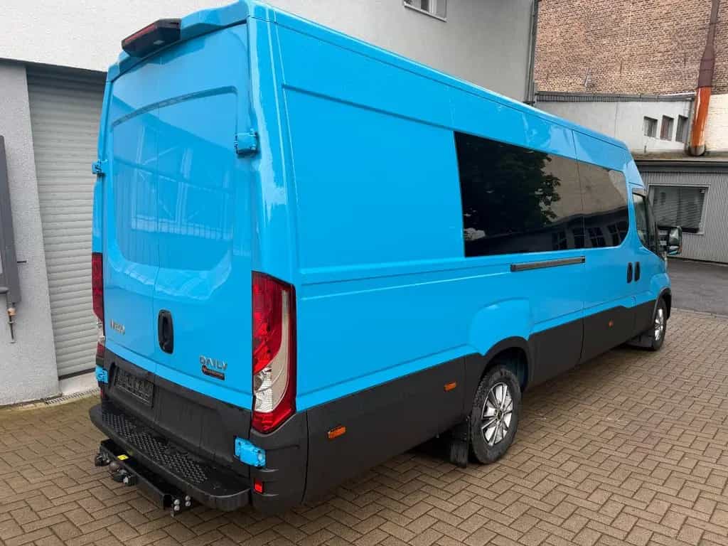 Iveco Other Daily 35-180 9 Sitzer Navi Kamera Automatik LED 12/2023-photo-4