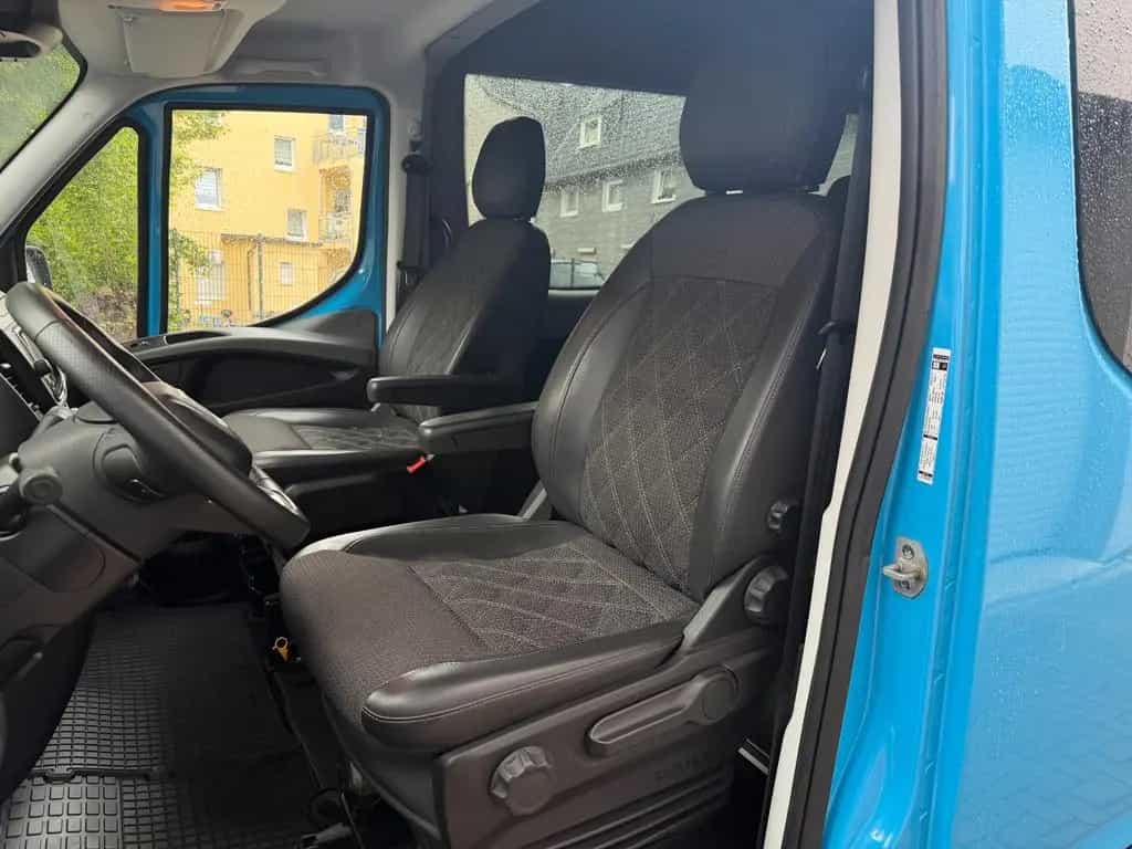 Iveco Other Daily 35-180 9 Sitzer Navi Kamera Automatik LED 12/2023-photo-8