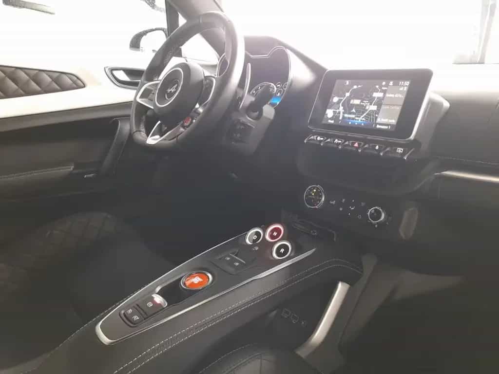 Alpine A110 Basis 252 PS Telemetrics Einparkhilfe hinte 11/2023-photo-11