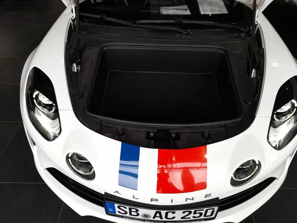 Alpine A110 Basis 252 PS Telemetrics Einparkhilfe hinte 11/2023-photo-7