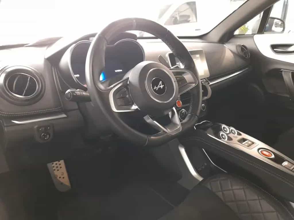 Alpine A110 Basis 252 PS Telemetrics Einparkhilfe hinte 11/2023-photo-9