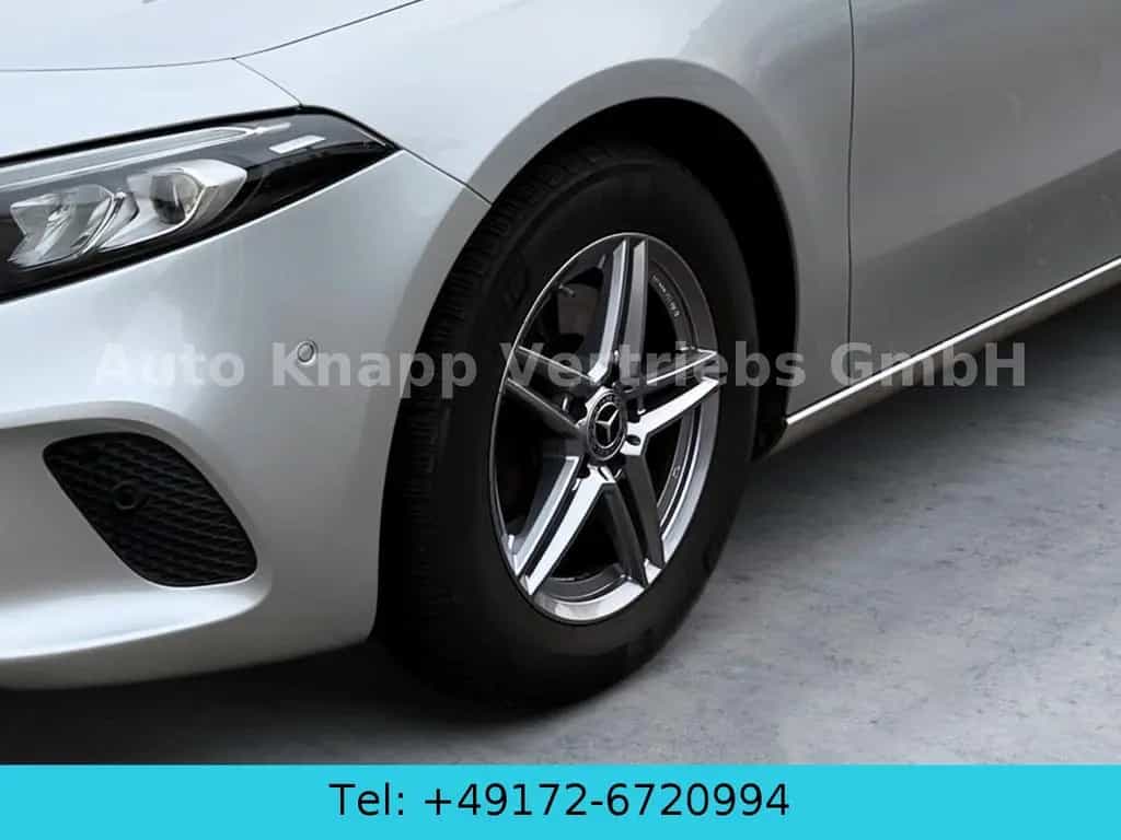 Mercedes-Benz A 200 Business* Kamera*Panorama*LED High*MBUX* 05/2021-photo-9