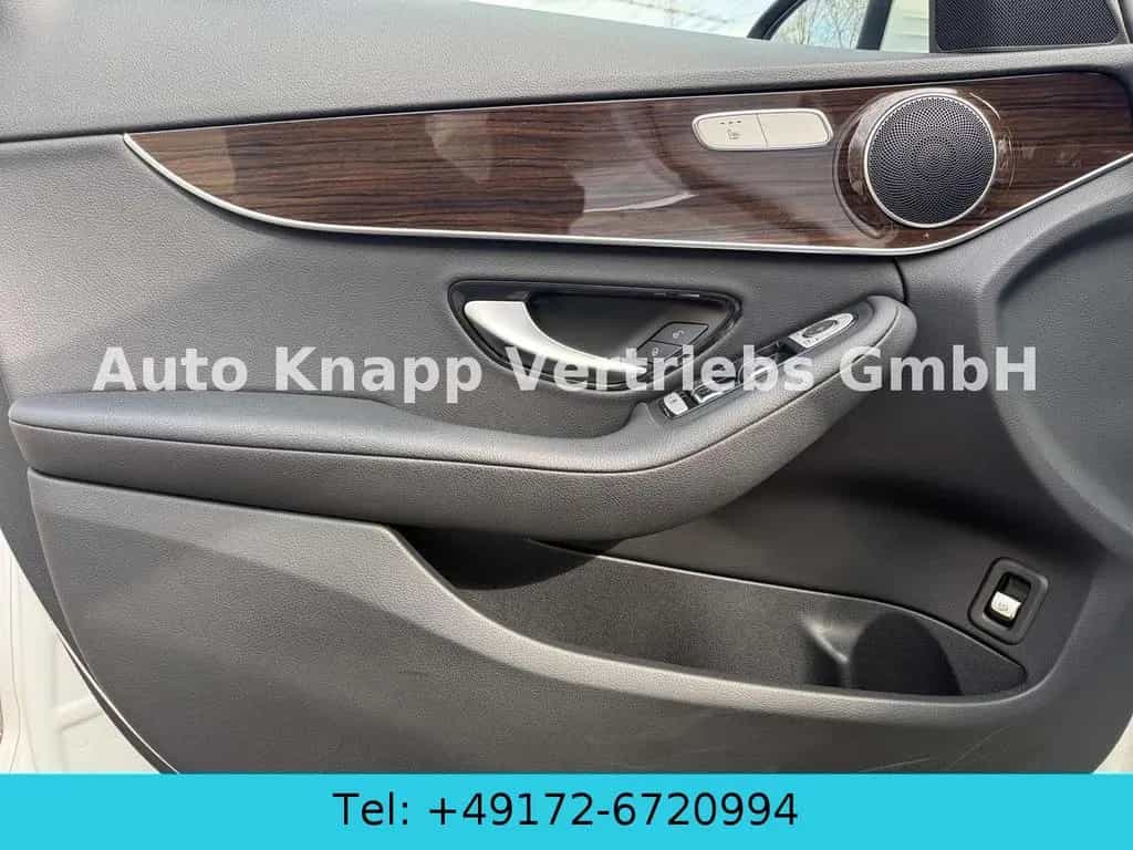 Mercedes-Benz C 220 T d*PANO*HUD*AHK*RFK*DISTRO+*MULTIBEAM* 10/2020-photo-17