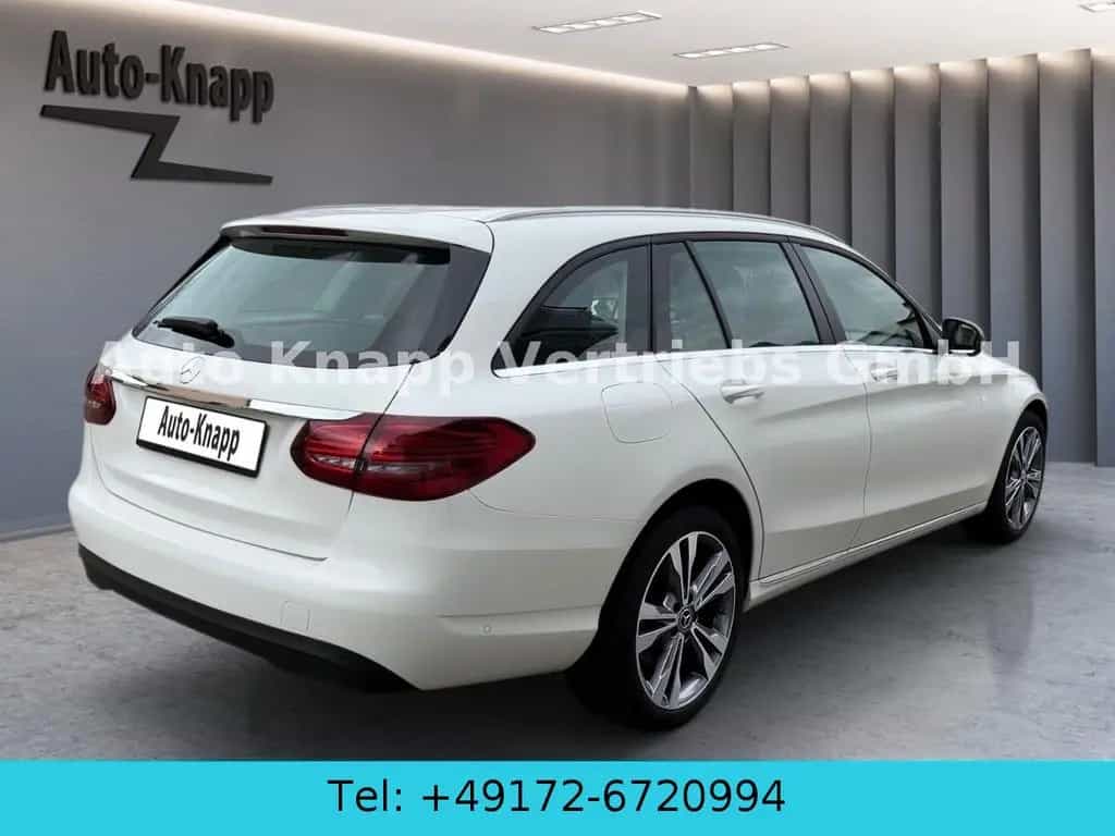 Mercedes-Benz C 220 T d*PANO*HUD*AHK*RFK*DISTRO+*MULTIBEAM* 10/2020-photo-4