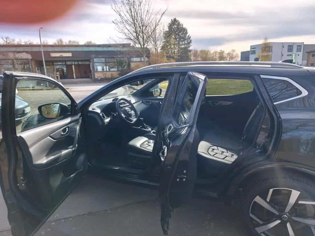 Nissan Qashqai Tekna (Raum Paderborn) 10/2020-photo-4