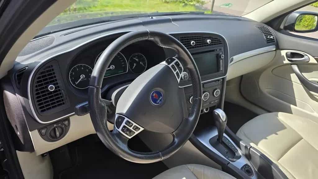 Saab 9-3 2.8 Turbo V6 Aero SportCombi Automatik Aero 06/2008-photo-2