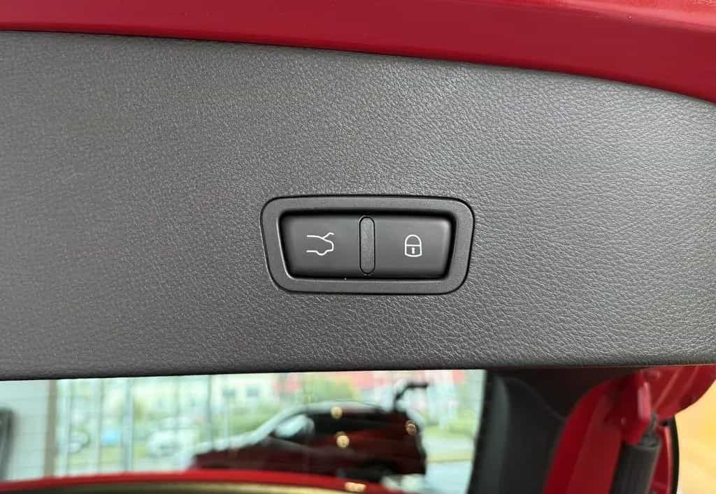 Alfa Romeo Tonale Veloce 1.5 VGT Hybrid ACC+PANO+MATRIX+SPU 06/2023-photo-14