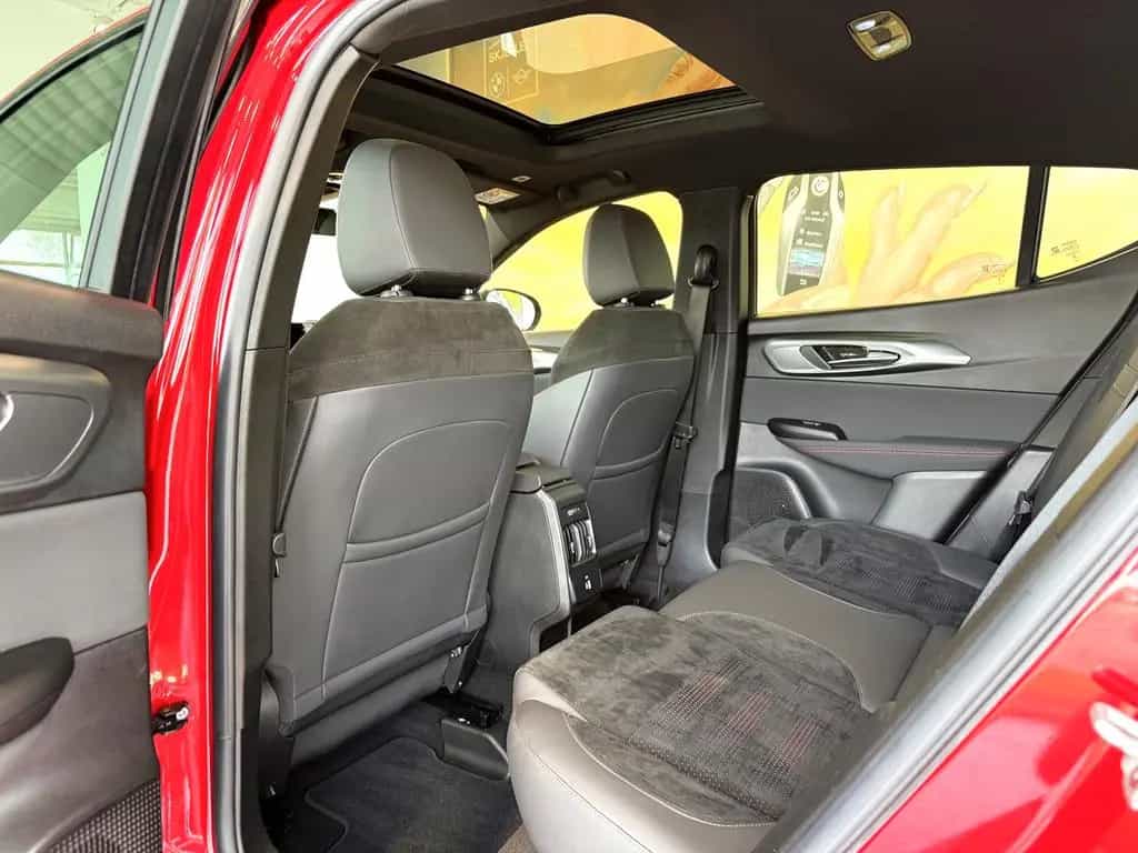 Alfa Romeo Tonale Veloce 1.5 VGT Hybrid ACC+PANO+MATRIX+SPU 06/2023-photo-8