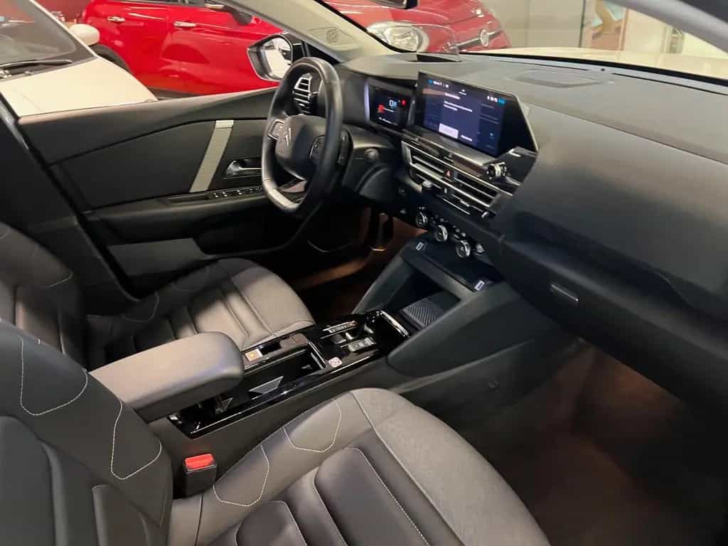 Citroën C4 Lim. Max Automatic- head up. 4 *stück 10/2023-photo-11