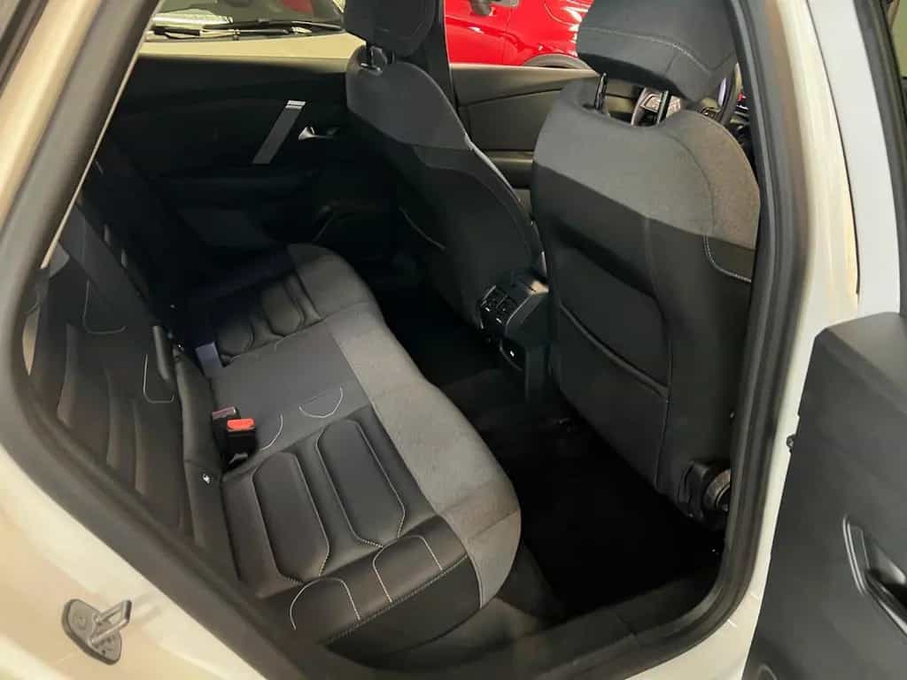Citroën C4 Lim. Max Automatic- head up. 4 *stück 10/2023-photo-12