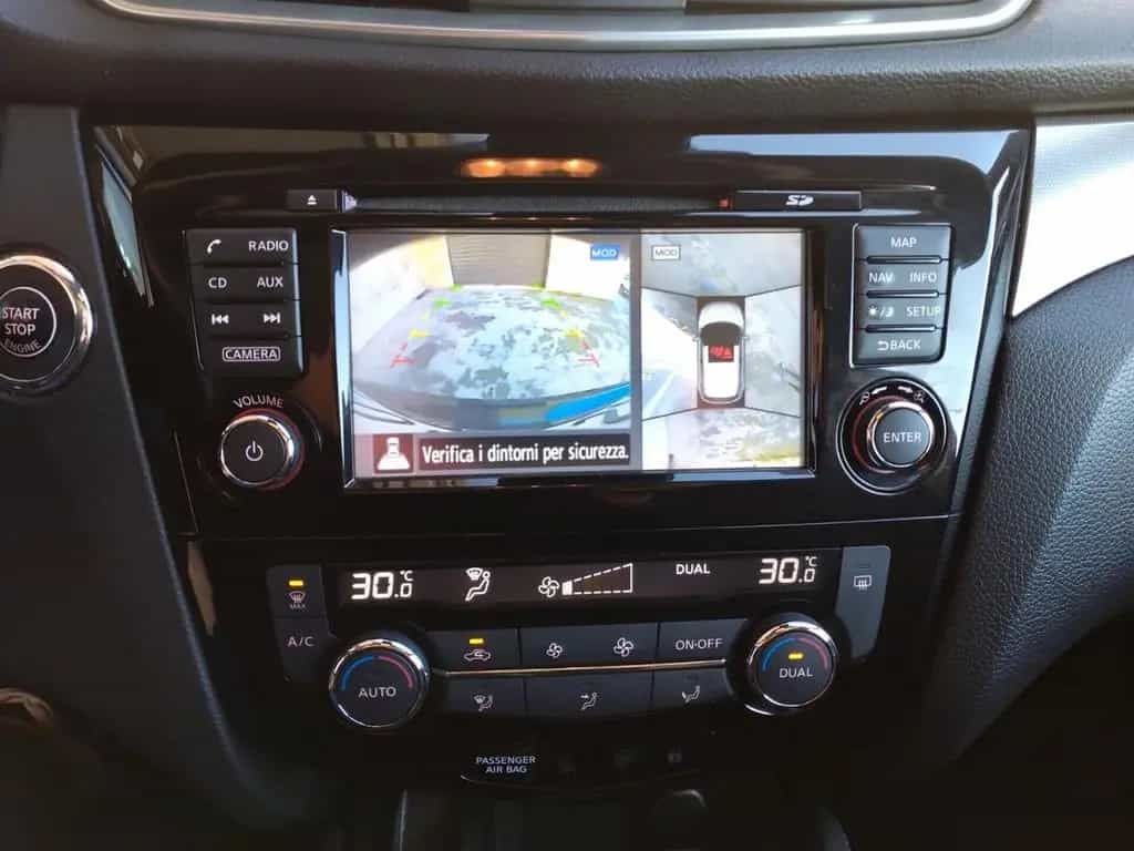 Nissan Qashqai 1.6 dCi 2WD N-Connecta 08/2018-photo-10