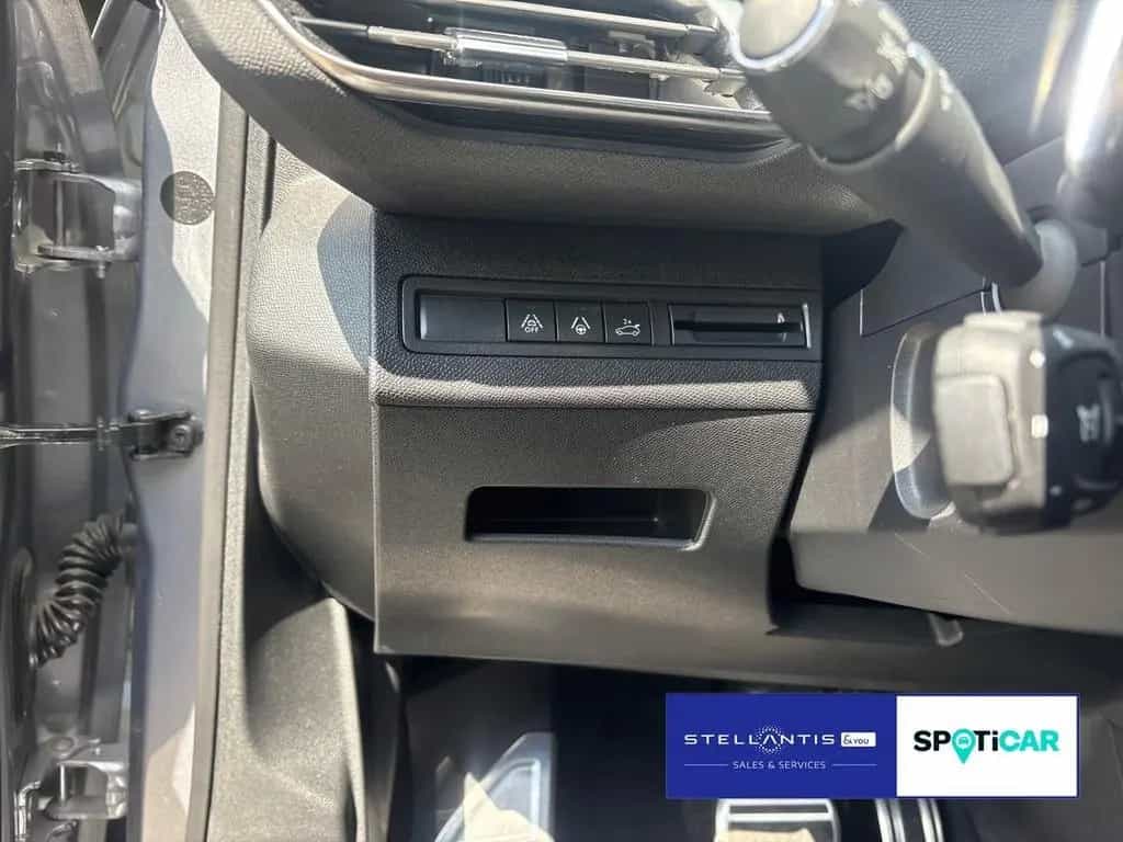 Peugeot 3008 1.2 PureTech EAT8 GT ACC NAVI SHZ RFKAMERA 09/2021-photo-12