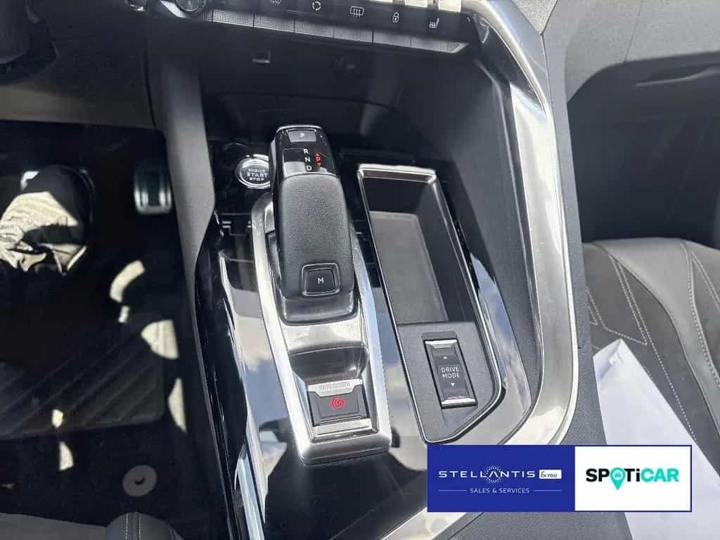 Peugeot 3008 1.2 PureTech EAT8 GT ACC NAVI SHZ RFKAMERA 09/2021-photo-18