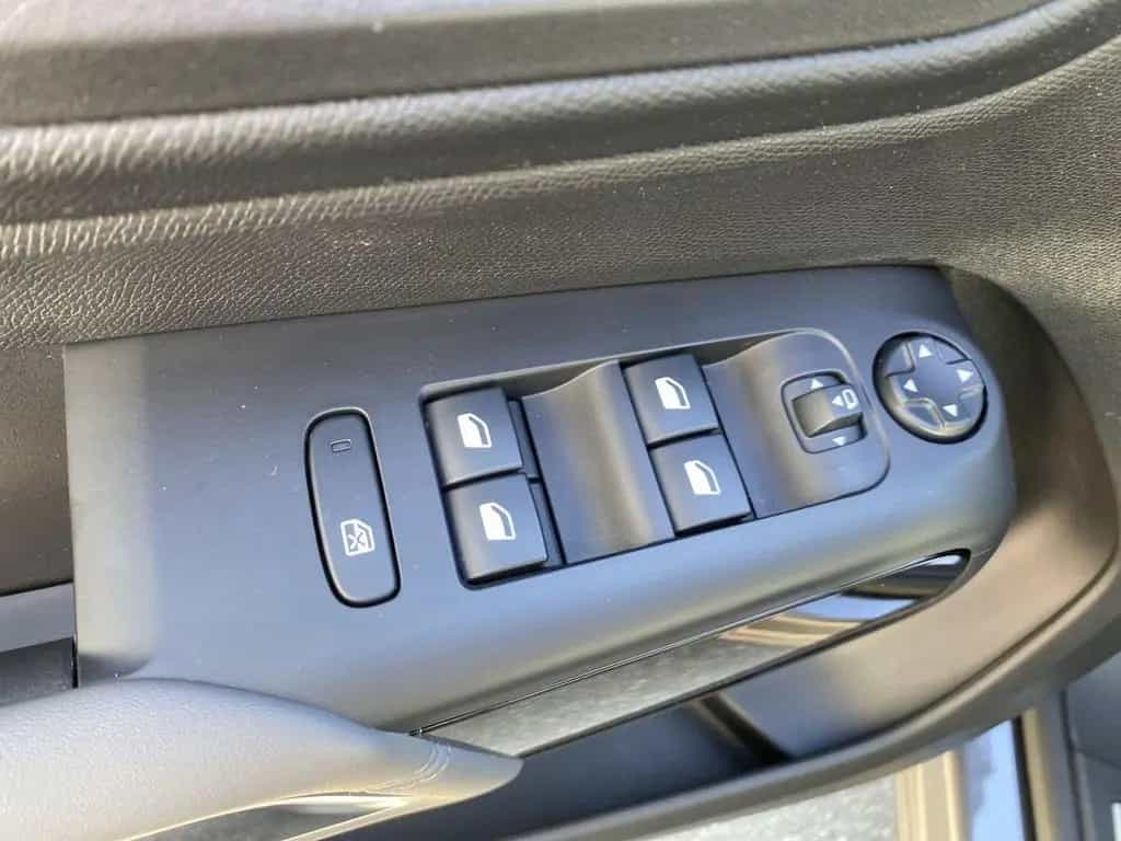 Citroën C5 Aircross 1.2 PureTech 130 Shine 03/2021-photo-11