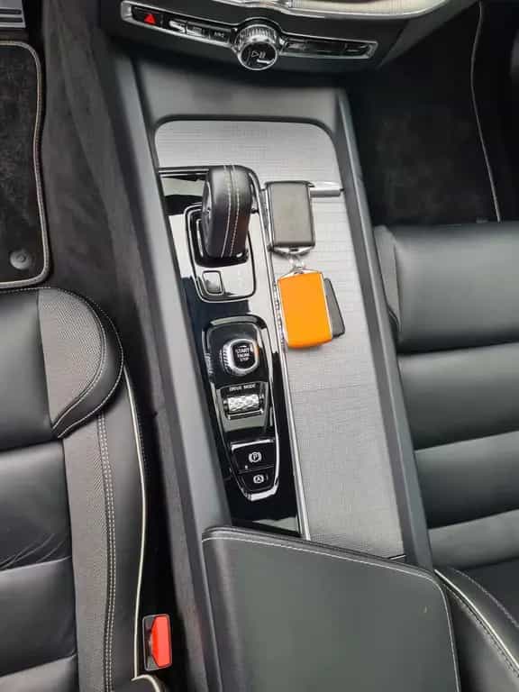 Volvo XC60 R Design 2WD B4 - ASSISTS - PANO - 360° - 11/2020-photo-18