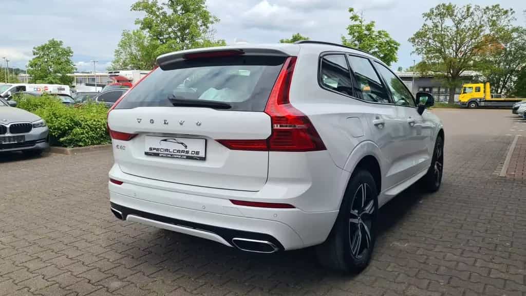 Volvo XC60 R Design 2WD B4 - ASSISTS - PANO - 360° - 11/2020-photo-7