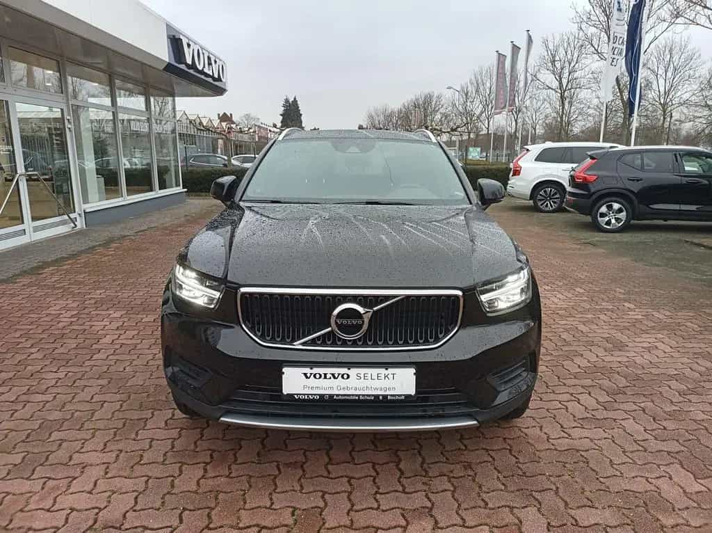 Volvo XC40 D3 Momentum Pro Geartronic 12/2019-photo-1