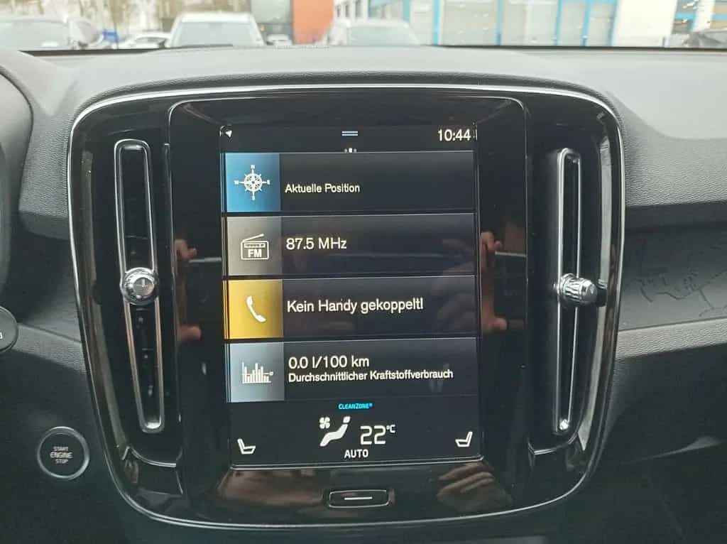 Volvo XC40 D3 Momentum Pro Geartronic 12/2019-photo-16