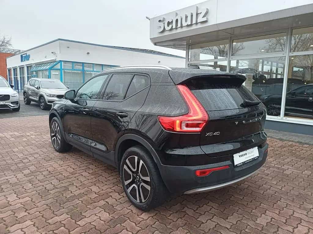 Volvo XC40 D3 Momentum Pro Geartronic 12/2019-photo-5