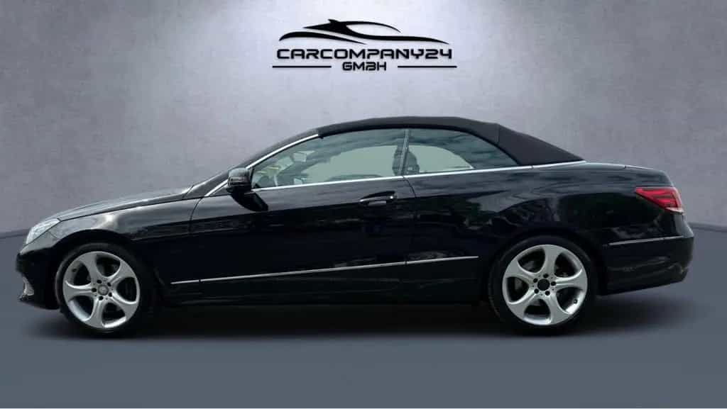 Mercedes-Benz E-Class E220d Cabrio,Leder,Navi,Aut,85TKM,2.HAND NEUWERT 03/2016-photo-1