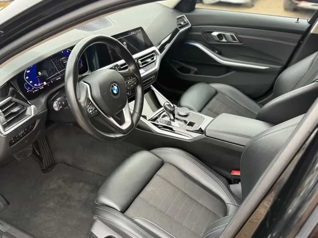 BMW 330 i Sportline/Vollleder/Navi/3-Zone-Automatik 11/2019-photo-10