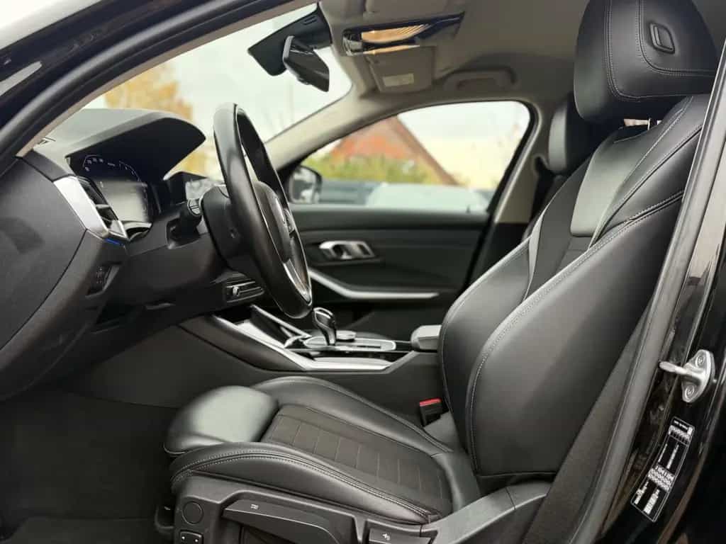 BMW 330 i Sportline/Vollleder/Navi/3-Zone-Automatik 11/2019-photo-12