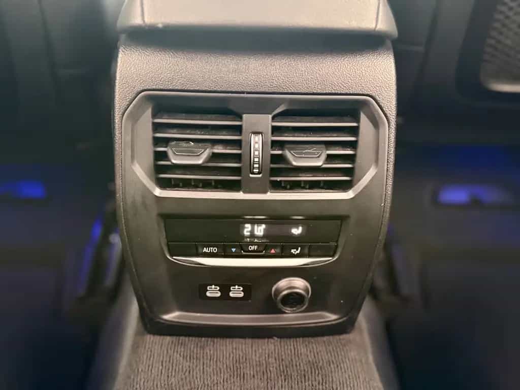 BMW 330 i Sportline/Vollleder/Navi/3-Zone-Automatik 11/2019-photo-17