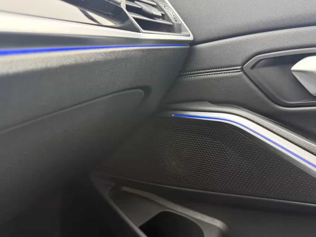 BMW 330 i Sportline/Vollleder/Navi/3-Zone-Automatik 11/2019-photo-25