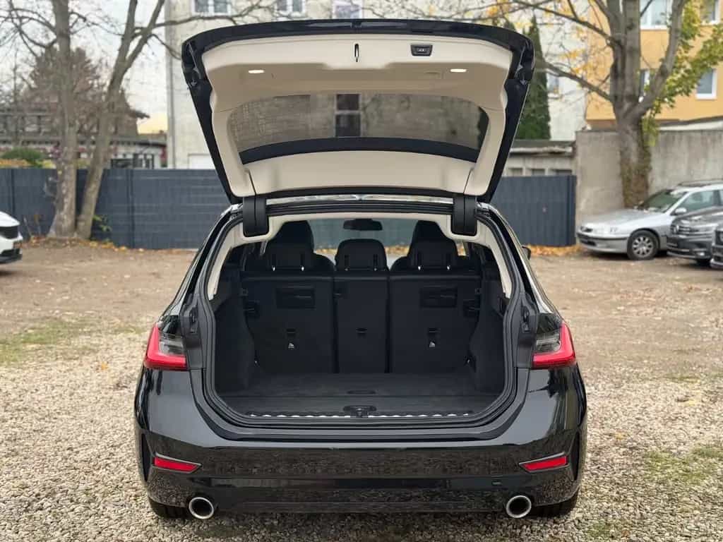BMW 330 i Sportline/Vollleder/Navi/3-Zone-Automatik 11/2019-photo-6