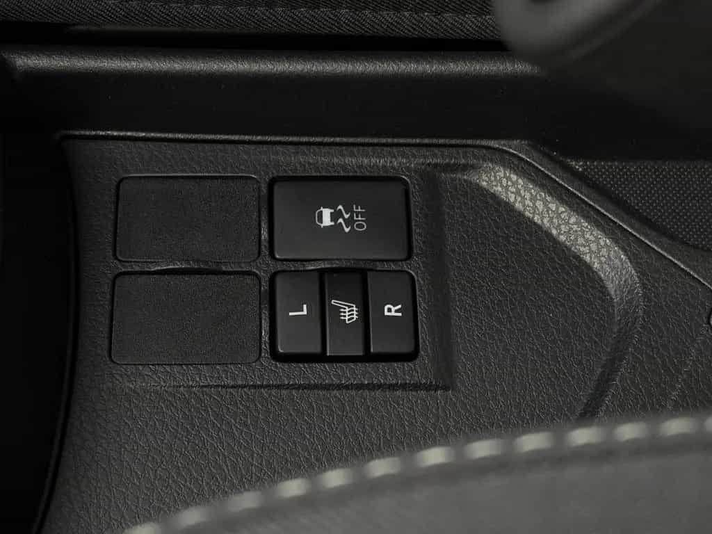 Toyota Yaris 1.5 Ltr. Kamera Klima BLT SHZ LKA AM 11/2018-photo-21