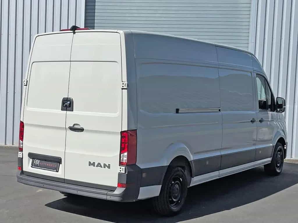 MAN TGE 3.180 L4H3 Kasten 4x4 NAVI PDC LEKRADHZ 11/2025-photo-6
