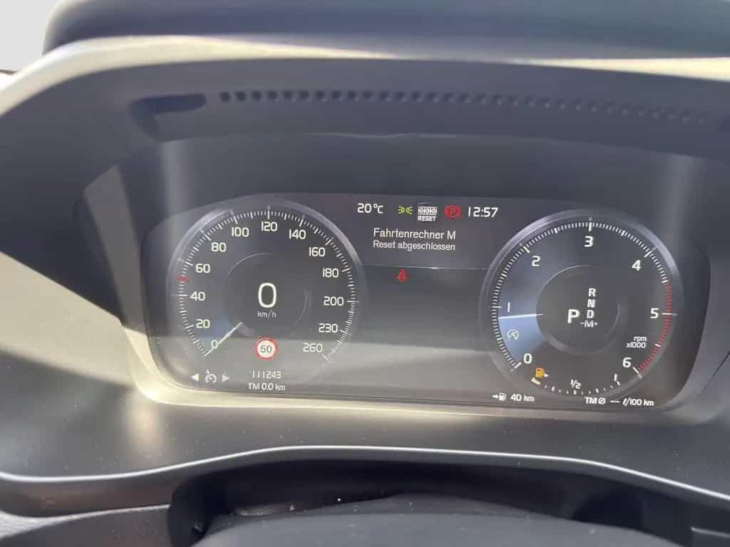 Volvo XC40 D3 Momentum AWD HarmanKardon*Navi*SHZ*Kamer 04/2019-photo-10