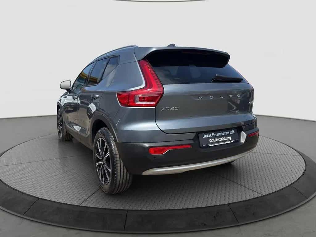 Volvo XC40 D3 Momentum AWD HarmanKardon*Navi*SHZ*Kamer 04/2019-photo-3