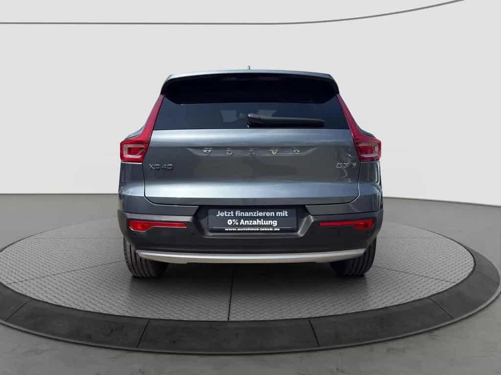 Volvo XC40 D3 Momentum AWD HarmanKardon*Navi*SHZ*Kamer 04/2019-photo-4