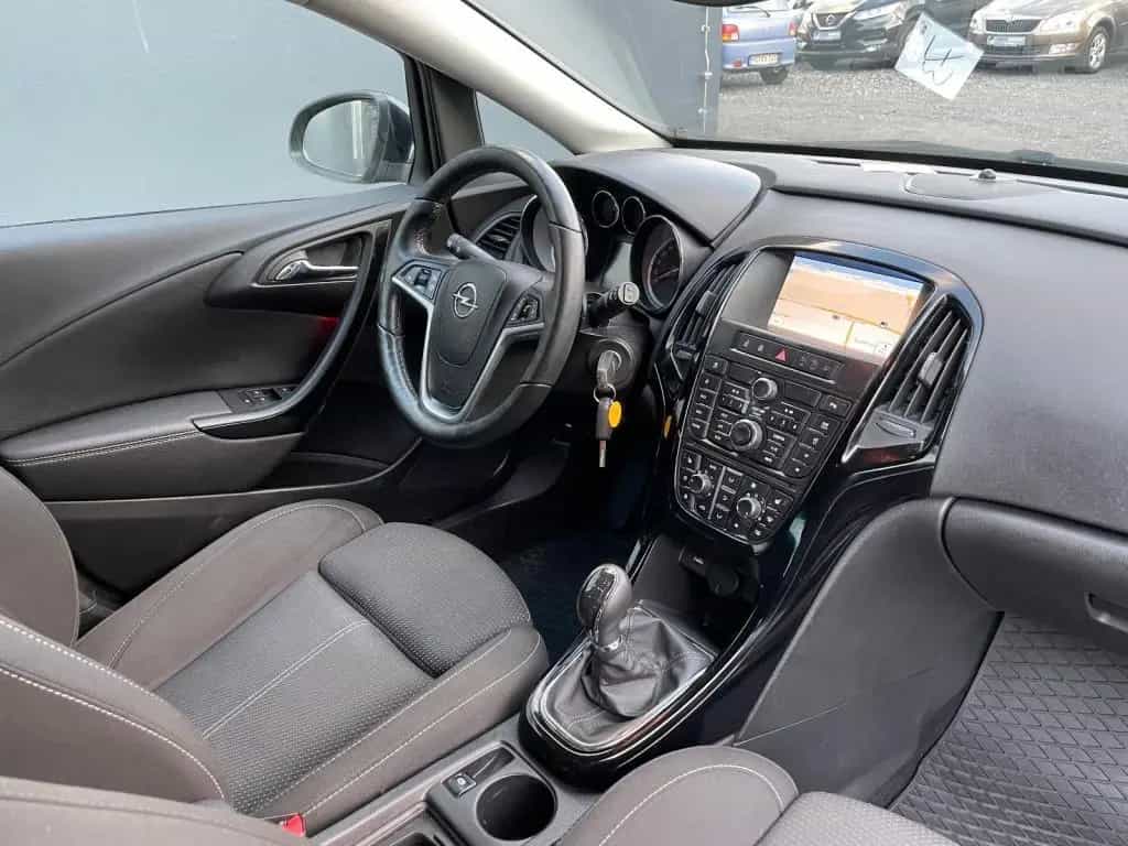 Opel Astra J ST Exklusiv 1.4*NAV*TEM*CAM*PDC*SHZ*KLIM 02/2016-photo-13