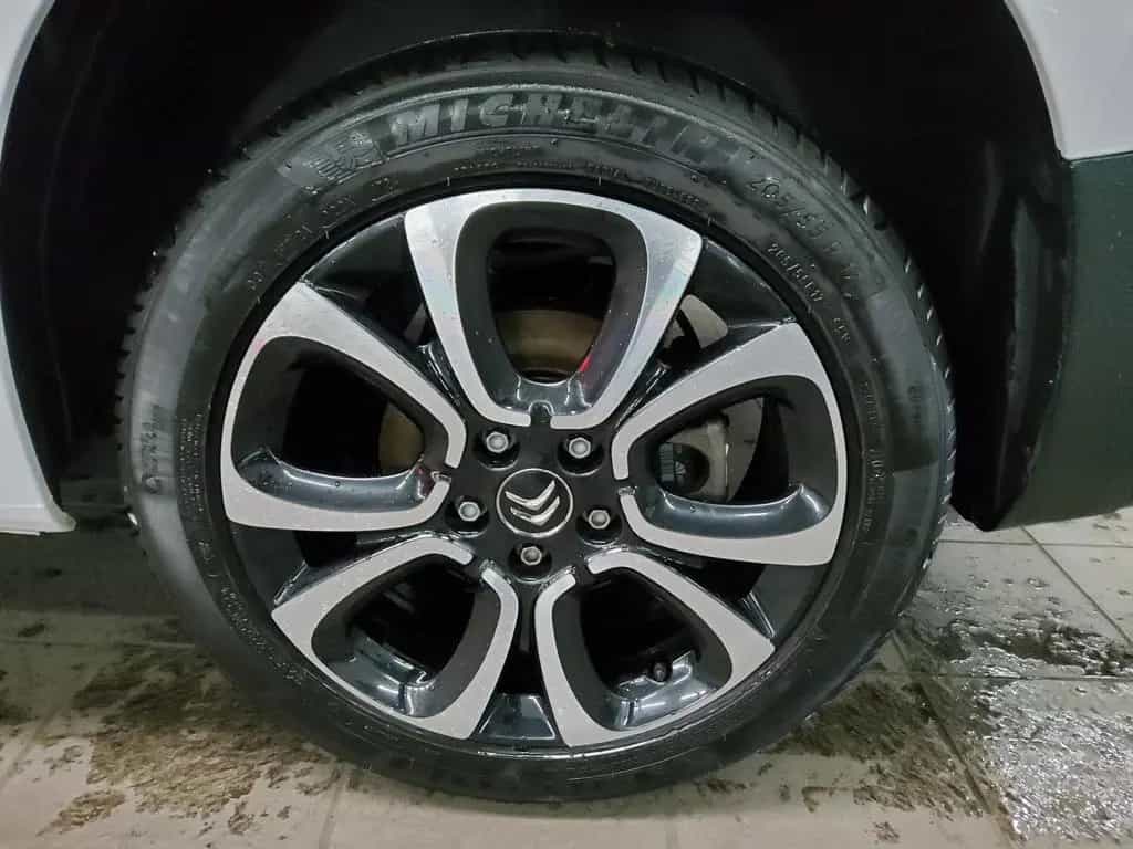Citroën Berlingo 1.2 PureTech Shine Glasdach PDC AHK 03/2023-photo-9