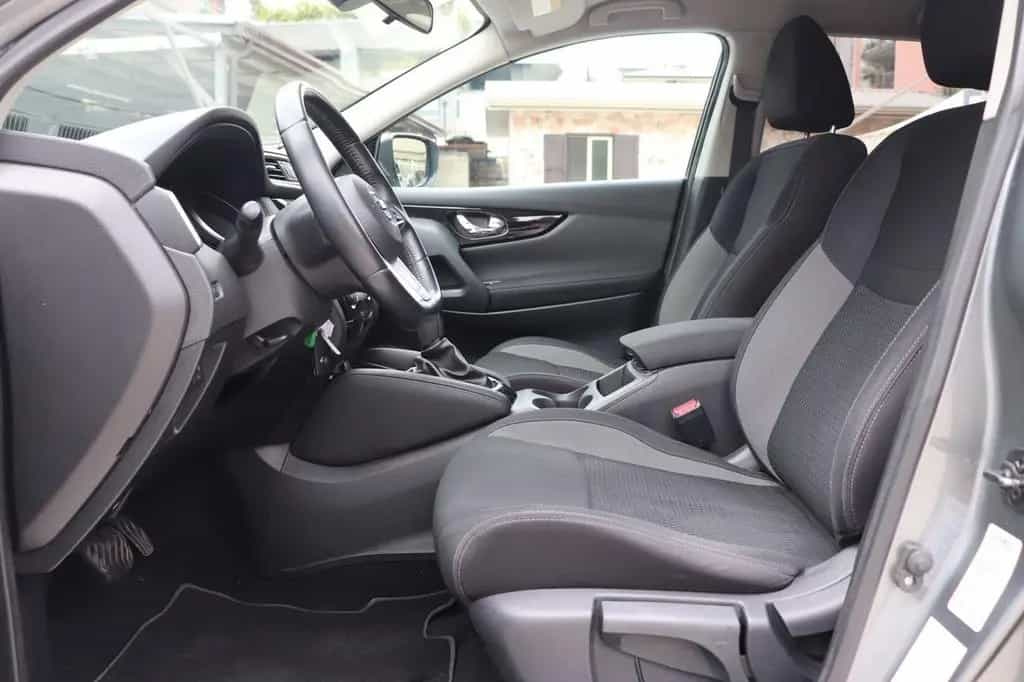 Nissan Qashqai 1.6 dCi 2WD Tekna 03/2018-photo-10