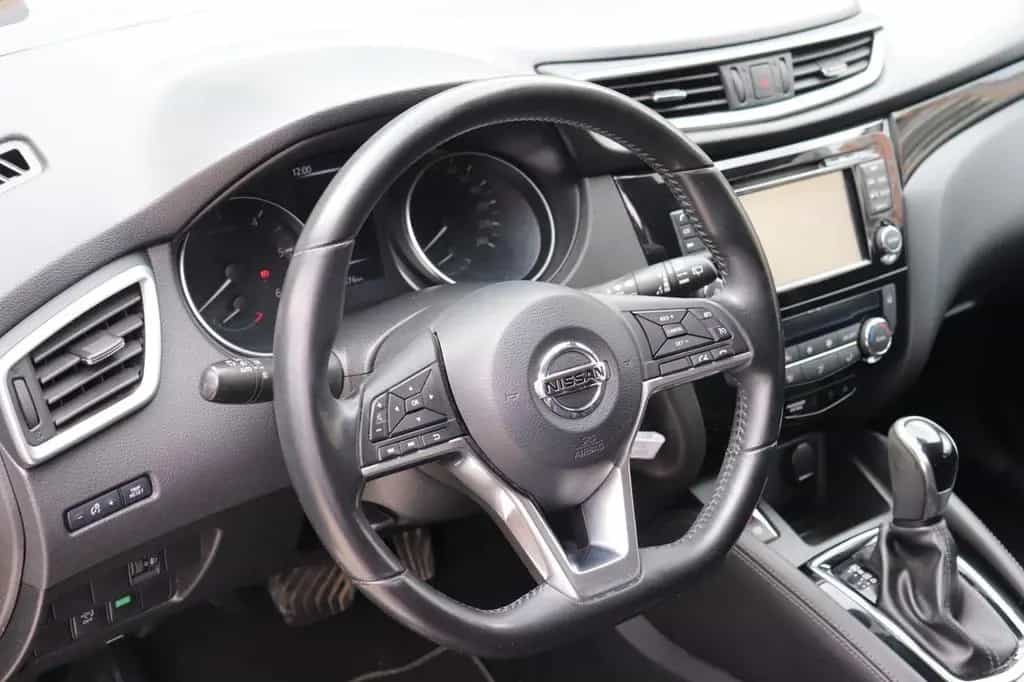 Nissan Qashqai 1.6 dCi 2WD Tekna 03/2018-photo-8