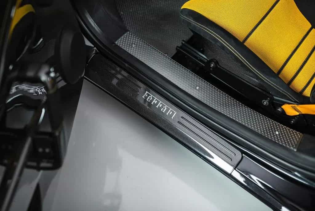 Ferrari 458 Speciale - Carbon, Lift, Approved 07/2015-photo-12
