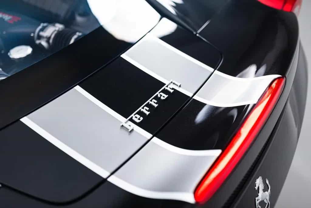 Ferrari 458 Speciale - Carbon, Lift, Approved 07/2015-photo-9