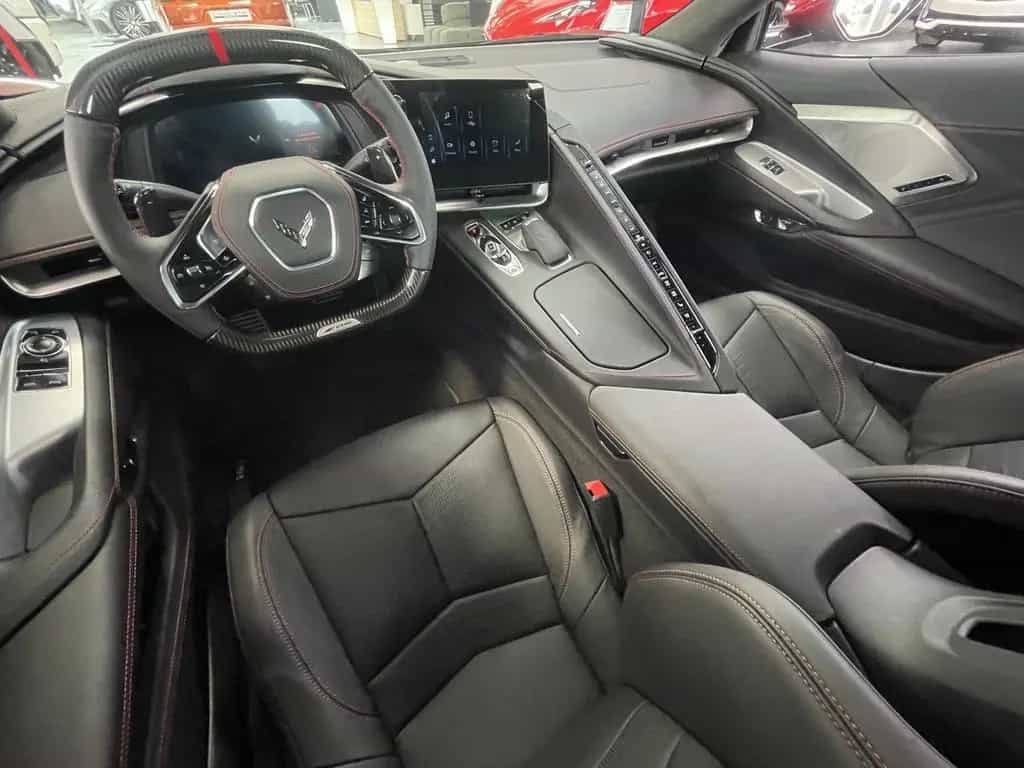 Corvette Z06 Coupe 3LZ 5.5 V8 08/2025-photo-18