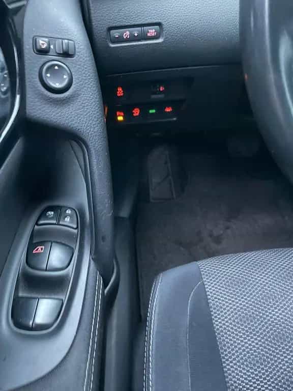 Nissan Qashqai Acenta 1.6 dci*AUTOMATIK*NAVI*SHZ*KLIMA 01/2015-photo-21