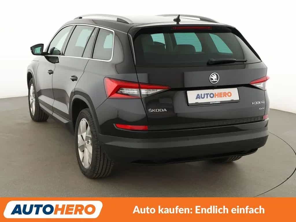 Skoda Kodiaq 2.0 TSI Style 4x4 Aut.*NAVI*LED*ACC* 05/2018-photo-3