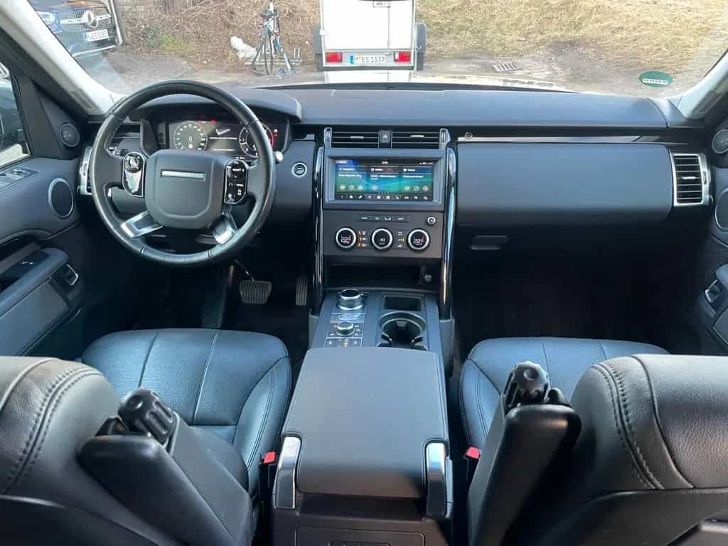 Land Rover Discovery 3.0 SD6 SE SE AHK 7 Sitze ACC LED 09/2020-photo-8